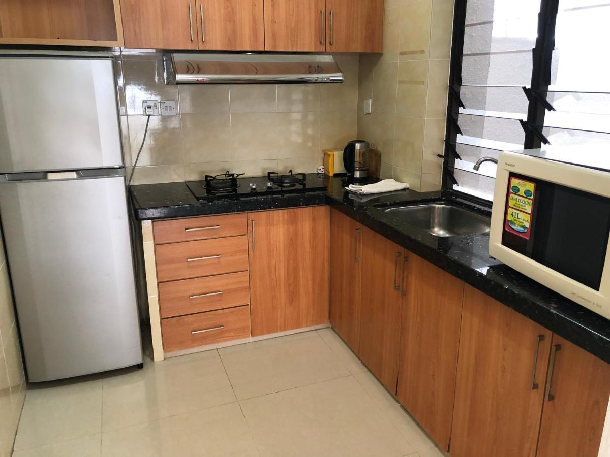 Beach Resort Home Stay Sri Sayang 05 Apartment Batu Ferringhi 2Bedroom Екстериор снимка